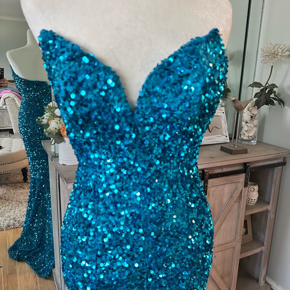 Strapless Mermaid Sequin Prom Dress - Aqua - Picture 4 of 10